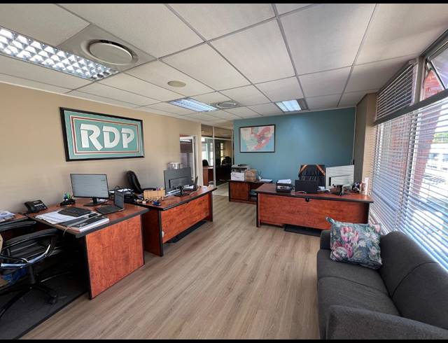 M² BUILDING FOR SALE IN BENDOR
